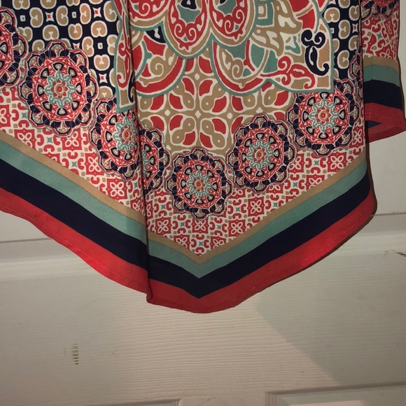 Spaghetti strap tank top - Picture 5 of 8